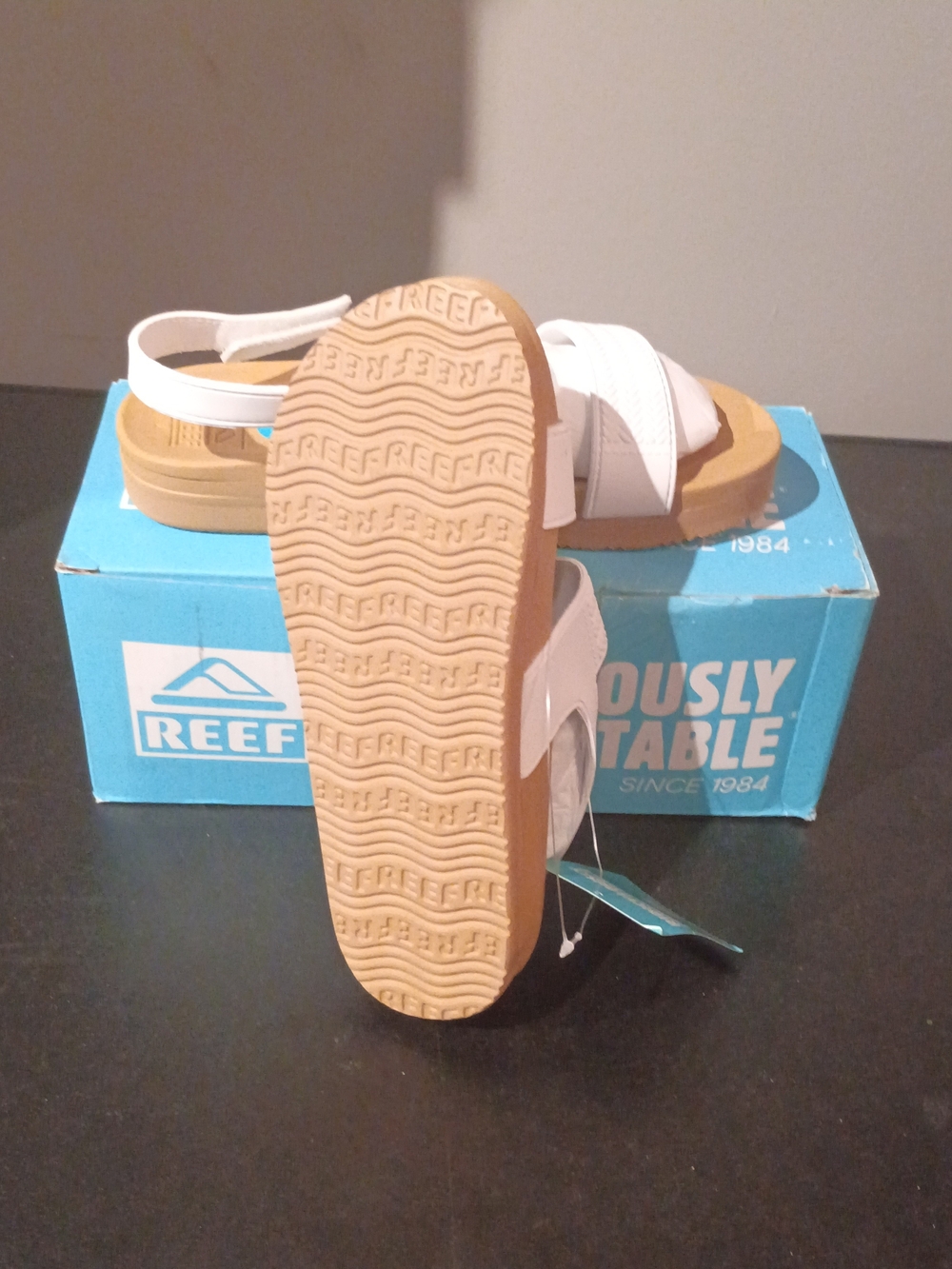 Reef Kids White Double-Strap Sandals with Tan Footbed - Picture 4 of 6